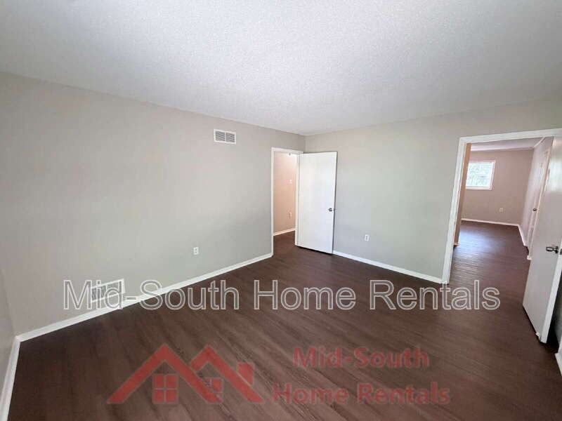 729 Blackstone Ln - Photo 6 of 20
