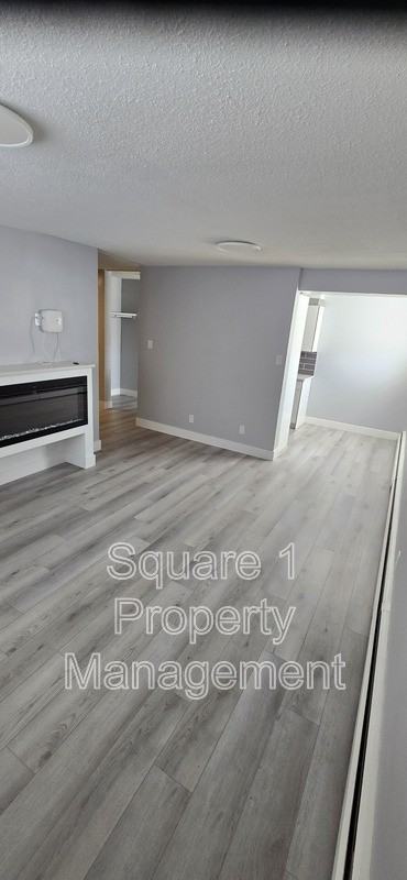 5110 106 St Nw #104 - Photo 2 of 7