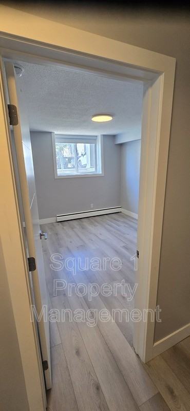 5110 106 St Nw #104 - Photo 4 of 7