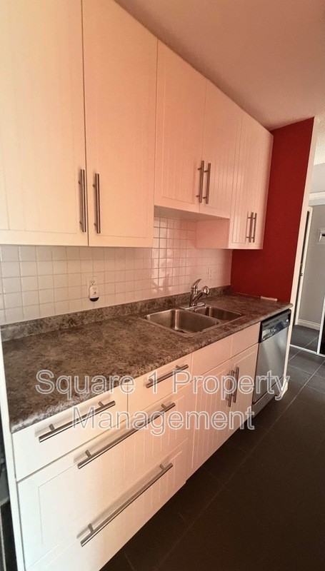 10255 117 St Nw #19 - Photo 2 of 14
