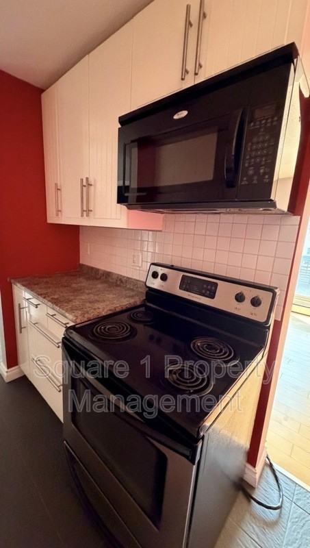 10255 117 St Nw #19 - Photo 3 of 14