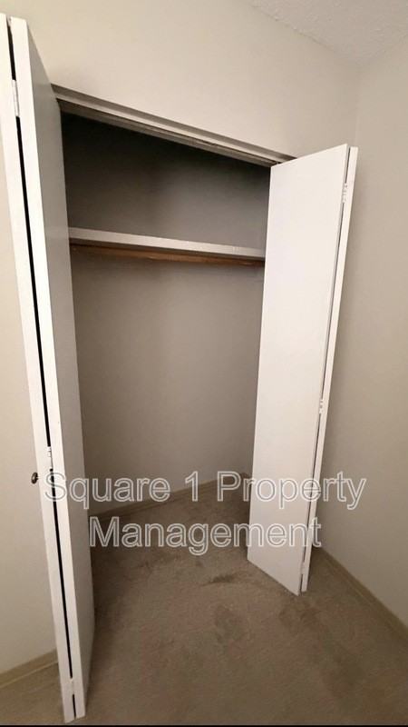 10255 117 St Nw #20 - Photo 5 of 13