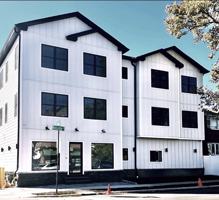 featured image of 1001 Roselle St #2L