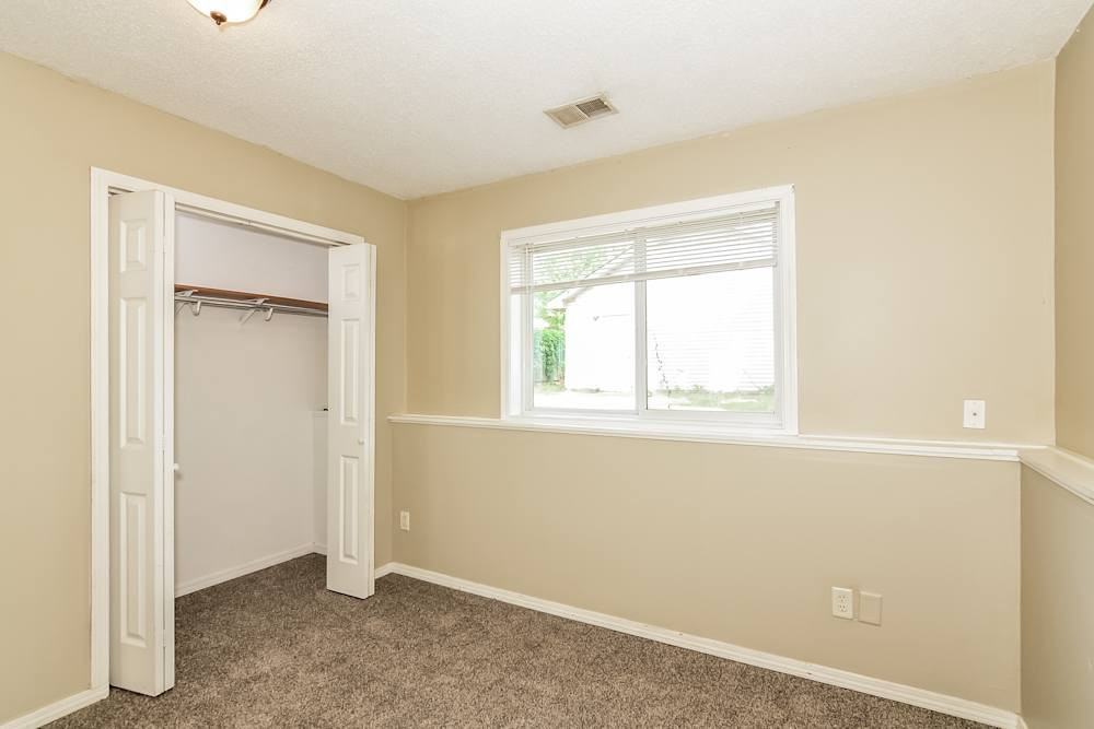 353 4th Ave S #NA - Photo 7 of 12