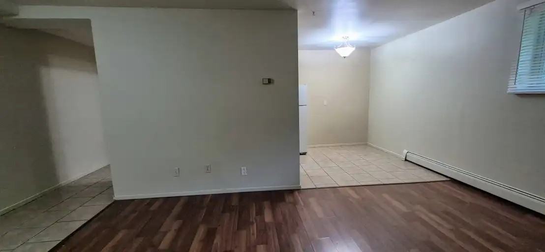 12 Delaware Ave - Photo 4 of 9