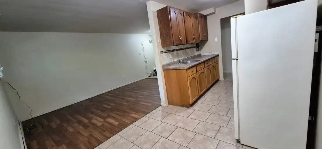 12 Delaware Ave - Photo 5 of 9
