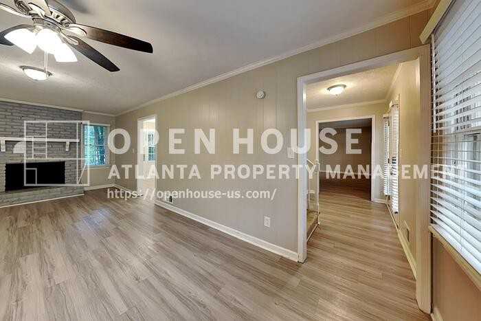 3643 S Marlborough Dr - Photo 7 of 20