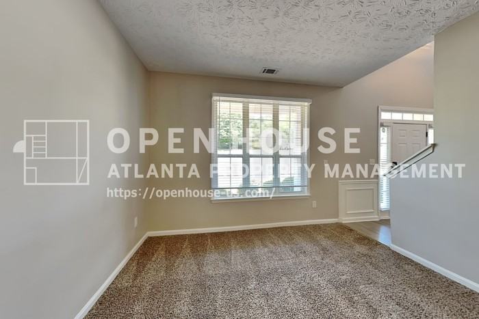 1620 Berryhill Rd - Photo 6 of 25