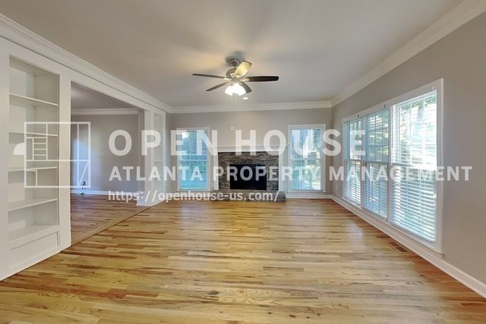 1037 Ashfern Walk - Photo 4 of 23