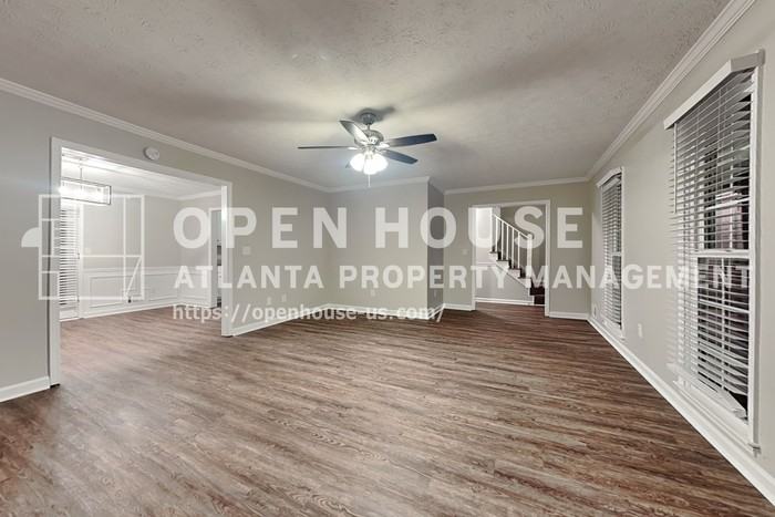 2245 Huntington Dr - Photo 5 of 20