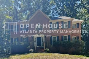 featured image of 3371 Chatsworth Way
