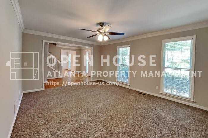 3371 Chatsworth Way - Photo 6 of 23