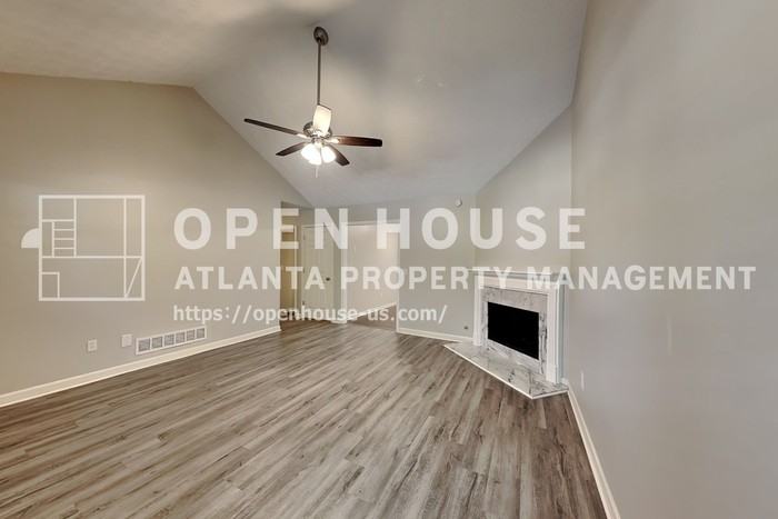 3784 Cherokee Overlook Dr - Photo 6 of 20