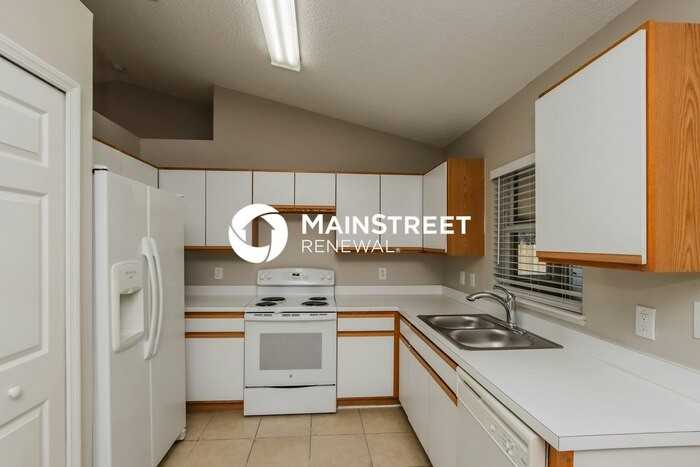 811 Hawaii Ave Nw - Photo 6 of 16
