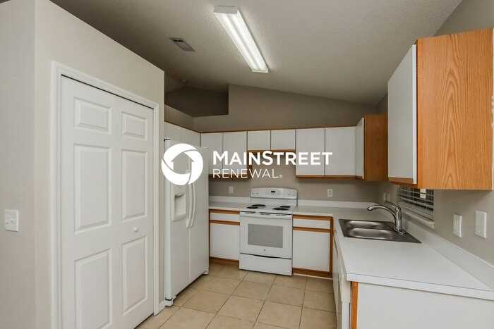 811 Hawaii Ave Nw - Photo 7 of 16