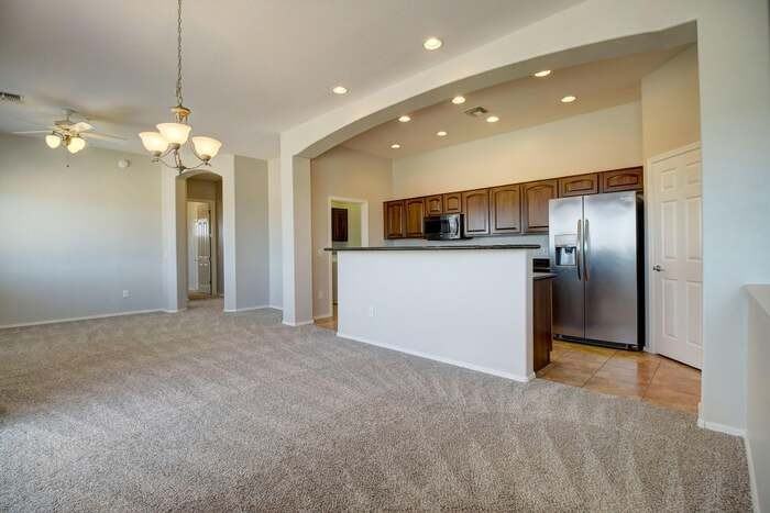 15240 N 142nd Ave - Photo 5 of 22