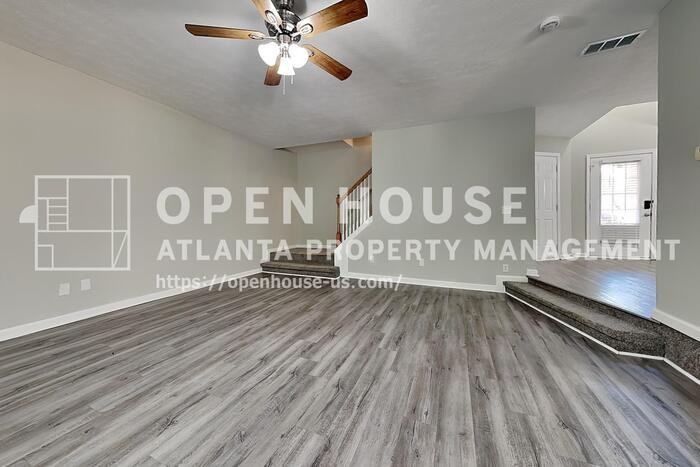 4808 Chafin Point Ct - Photo 4 of 21