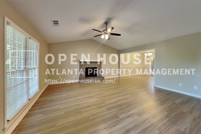 1261 Brookton Woods Way - Photo 4 of 22