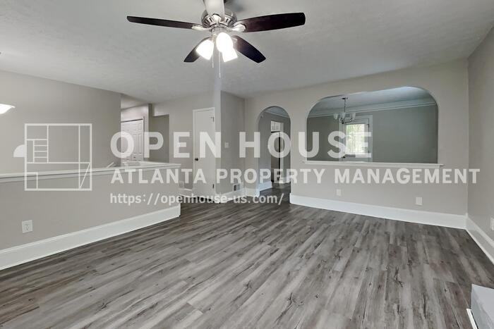 2493 Seneca Trl - Photo 4 of 23