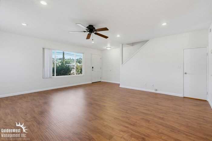 12027 Royal Rd #1 - Photo 5 of 19