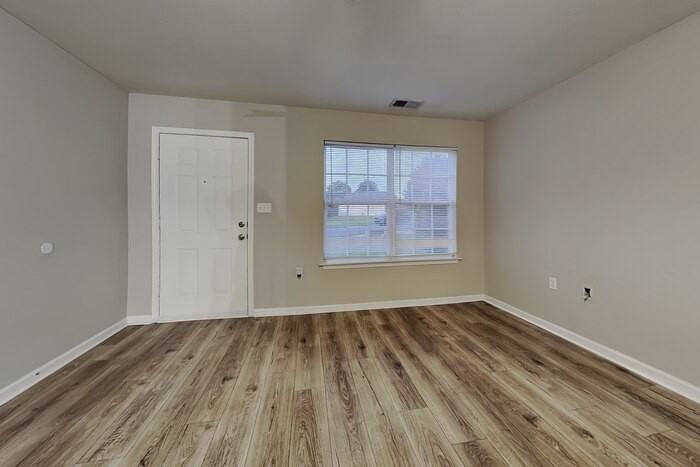 2521 Mulberry Pond Dr - Photo 5 of 23