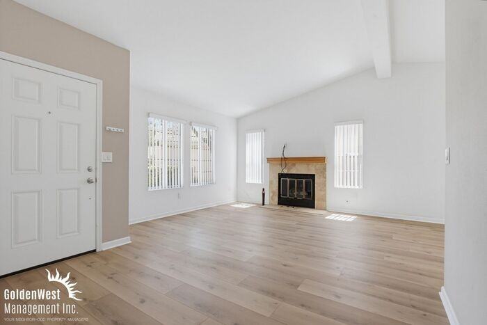 2158 Savona Ct - Photo 4 of 23