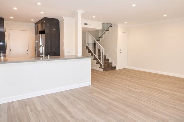 251 Calle Cuervo #251 - Photo 5 of 28