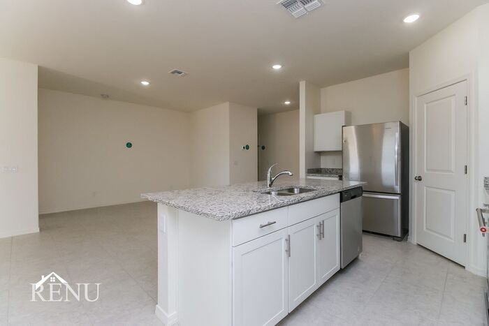 35425 W San Capistrano Ave - Photo 4 of 23
