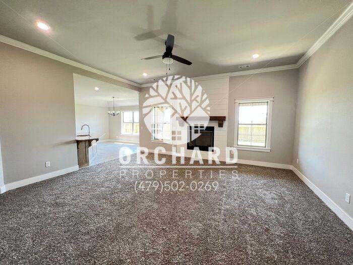 803 Woodplains Ave - Photo 2 of 17