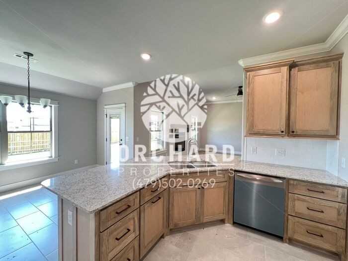 803 Woodplains Ave - Photo 4 of 17