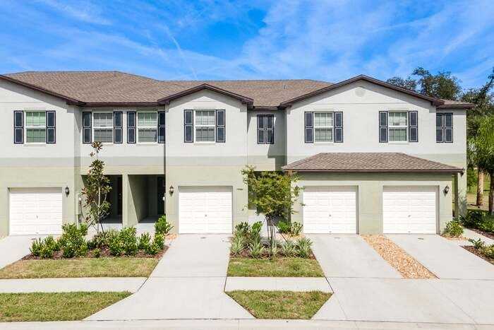 38104 Fallstone Way - Photo 3 of 50