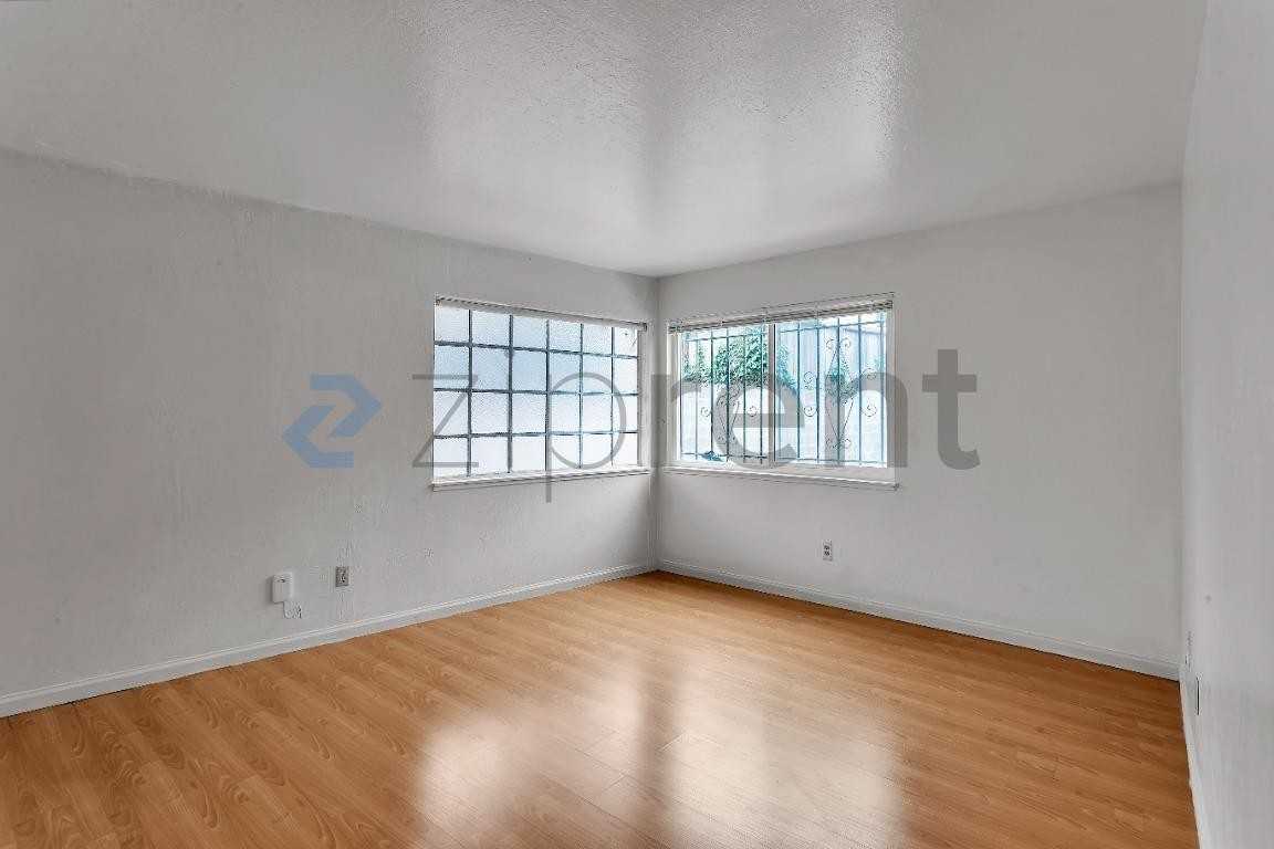 321 Athol Ave #2 - Photo 7 of 23