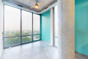 featured image of 1330 E 53rd St