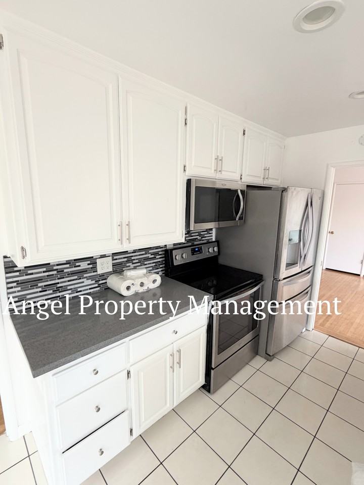 7406 Alix Pkwy #1 - Photo 3 of 45