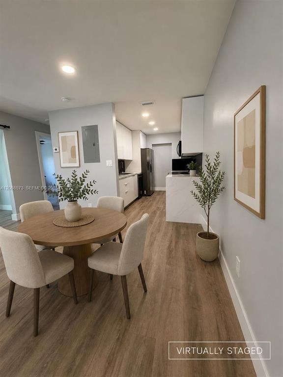 2865 Northeast 13th Avenue #1 - Photo 5 of 14
