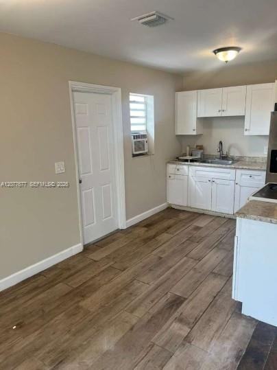 1732 Northwest 6th Terrce - Photo 4 of 6