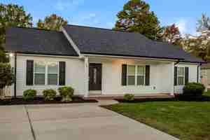 featured image of 584 Jackson Ter Sw