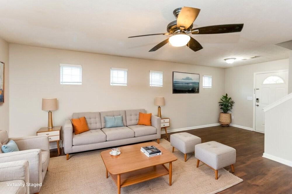 320 Arrowhead Dr - Photo 4 of 23