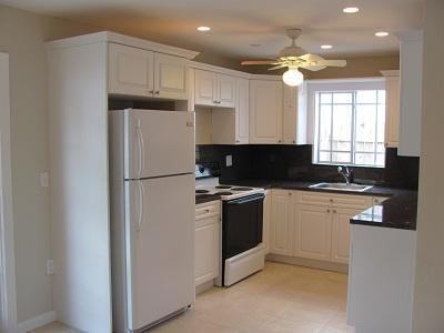 3841 Northeast 13th Terrace - Photo 3 of 6
