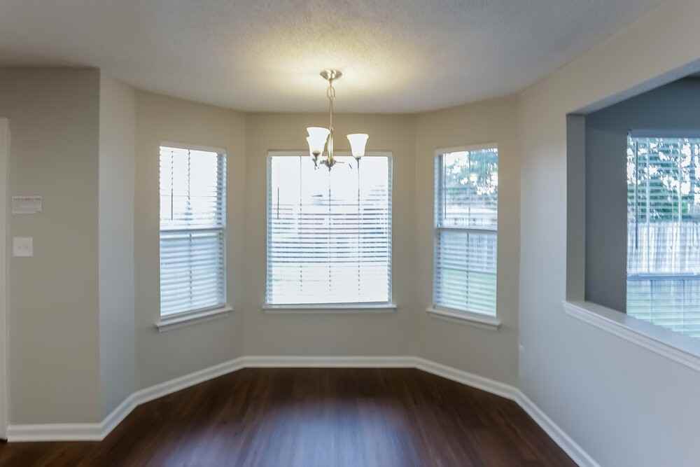 4881 Phipps Dr - Photo 7 of 17