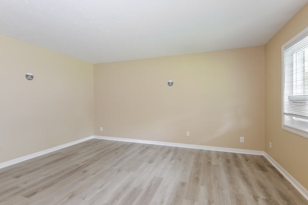 1238 Brandt Dr - Photo 3 of 16