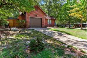 featured image of 4463 Briton Cir
