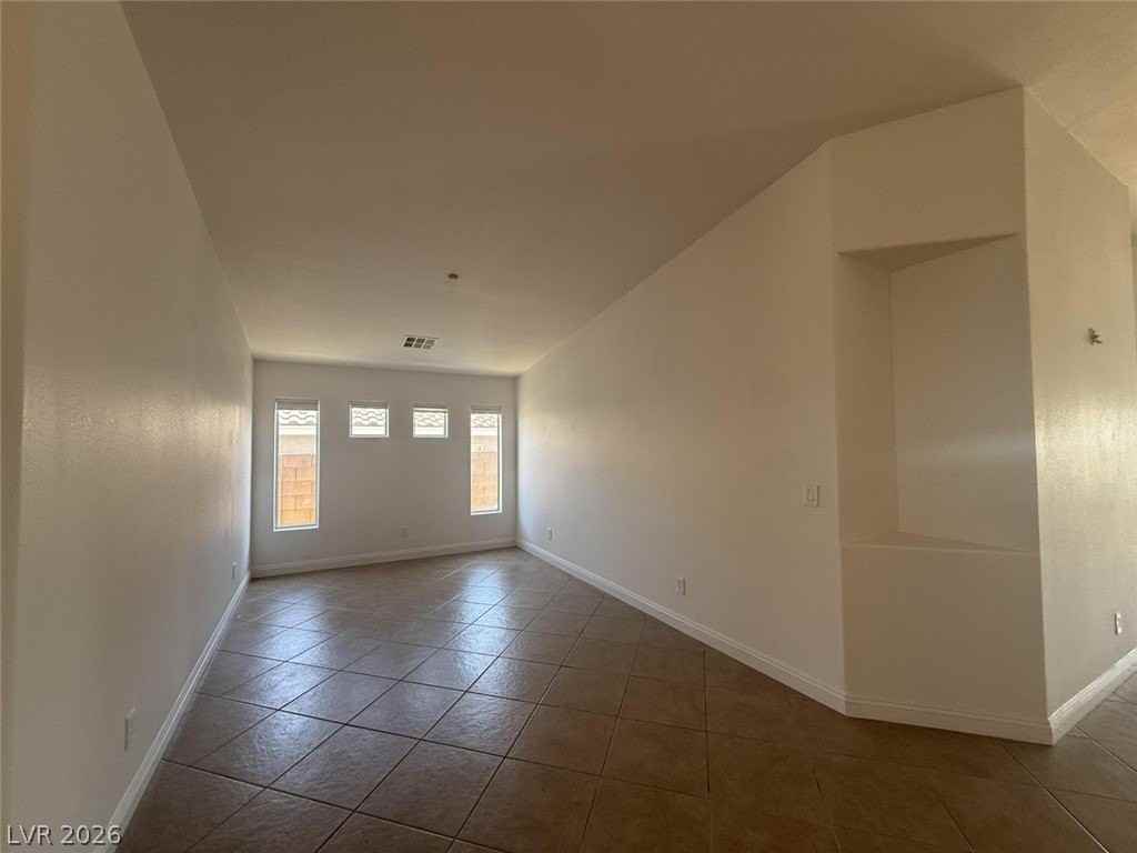 8311 Browns Mountain Ct - Photo 5 of 24