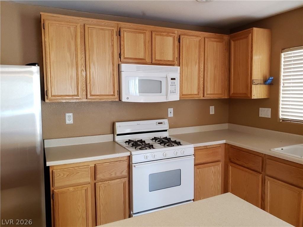 8814 First Lady Ave - Photo 5 of 10