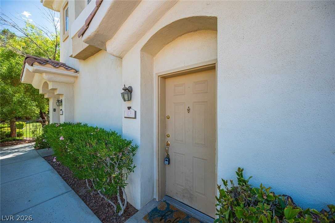10211 Red Pueblo Pl #103 - Photo 4 of 41