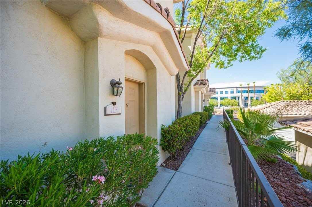 10211 Red Pueblo Pl #103 - Photo 7 of 41