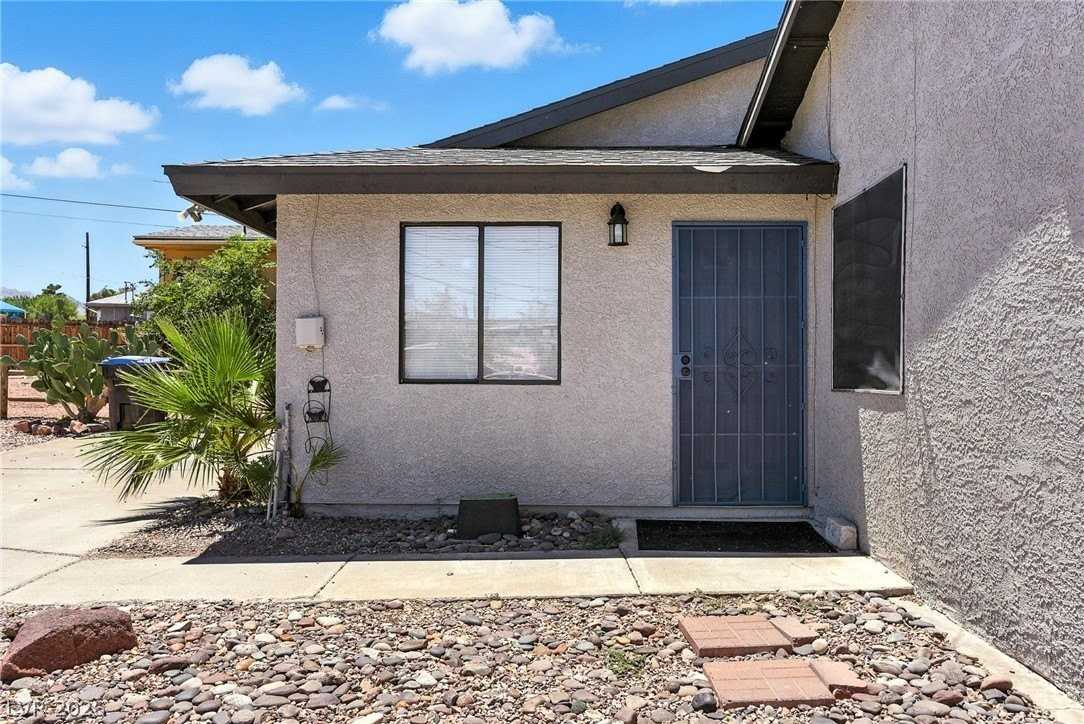 215 Zinc St #A - Photo 3 of 15