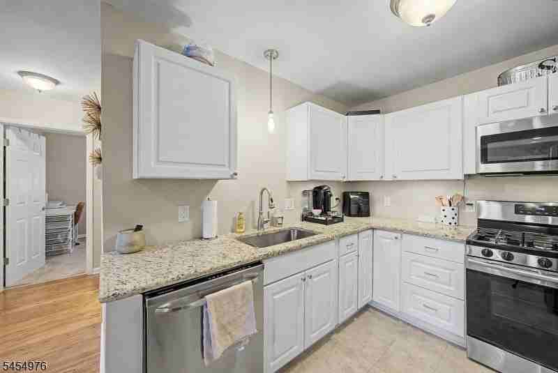 701 Boonton Ave #701A - Photo 5 of 23