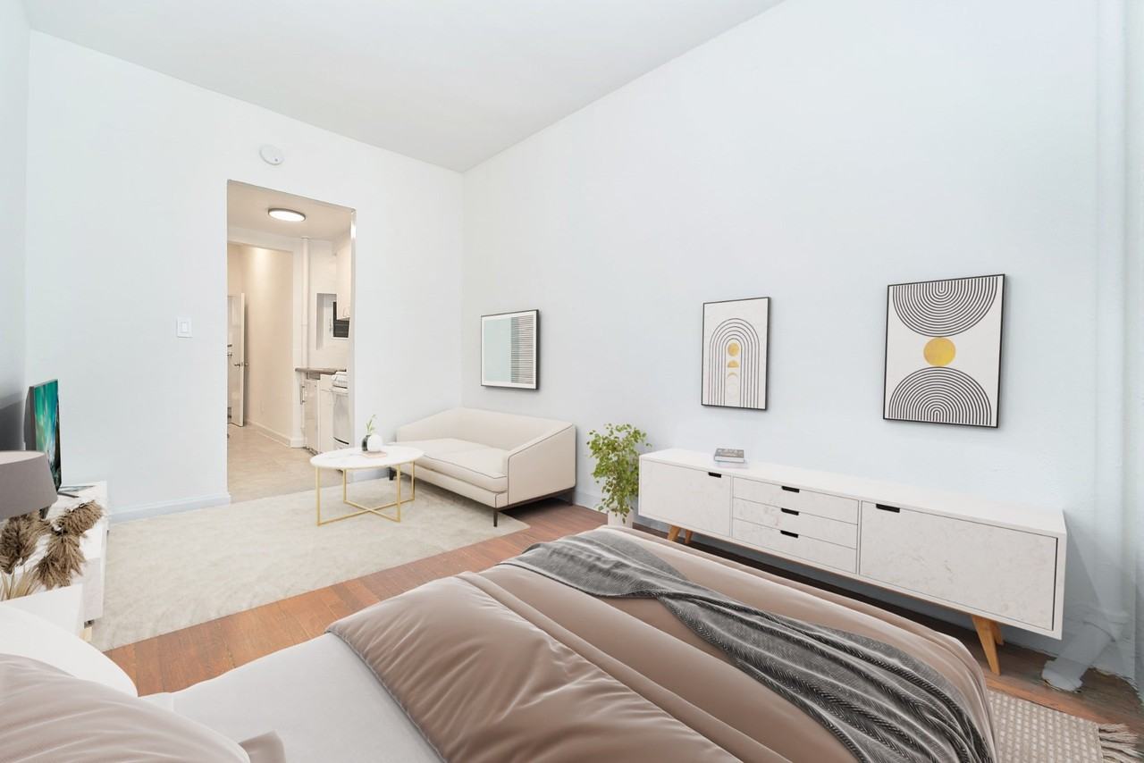 353 W 44th St #2C - Photo 2 of 10