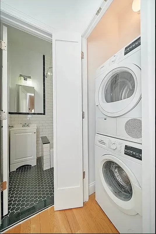 356 State St #1D - Photo 5 of 5